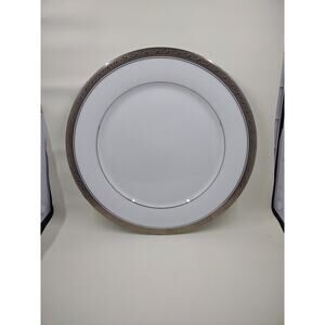 Legendary by Noritake Philippines Crestwood Platinum 4166 Dinner Plate 10 1/2"